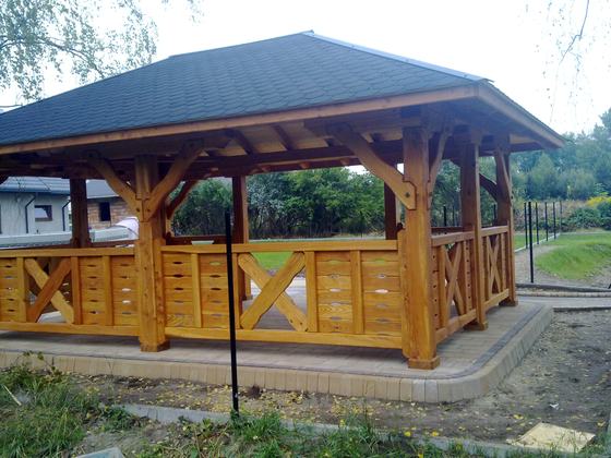 Altany wolnostojące AW002 - realizacja Ciesielnia