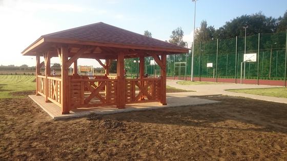 Altany wolnostojące AW023 - realizacja Ciesielnia