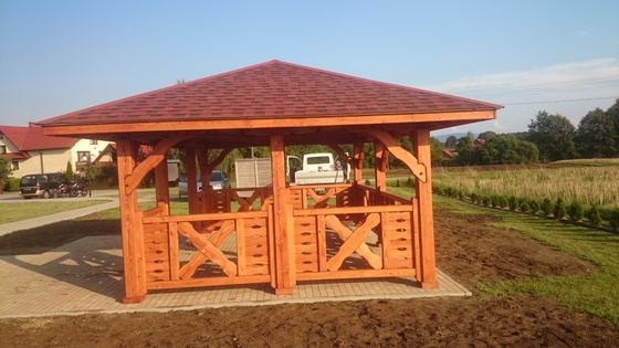 Altany wolnostojące AW023 - realizacja Ciesielnia
