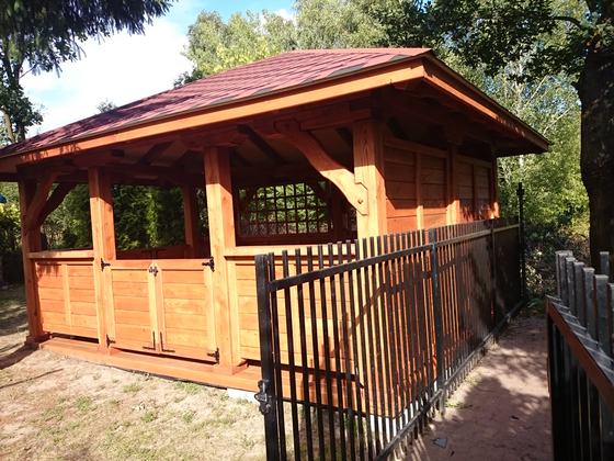 Altany wolnostojące AW029 - realizacja Ciesielnia