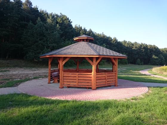 Altany wolnostojące AW036 - realizacja Ciesielnia
