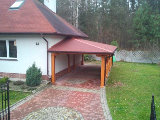 Garaż drewniany lub wiata garażowa, G013, wymiar 4x8m, kolor teak, pokrycie gont czerwony, dach 3S, barierka B04, rodzaj otwarty, realizacja Ciesielnia, zdjęcie 14