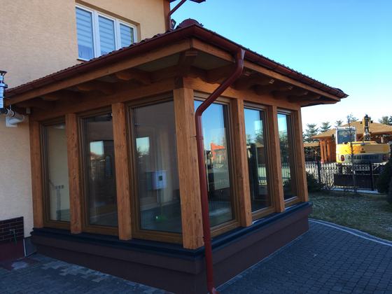 Taras lub zadaszenie drewniane, T016, wymiar 5x6m, kolor teak, pokrycie blacha, dach 3S, realizacja Ciesielnia, zdjęcie 2