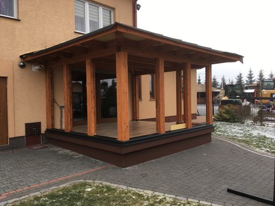 Taras lub zadaszenie drewniane, T016, wymiar 5x6m, kolor teak, pokrycie blacha, dach 3S, realizacja Ciesielnia, zdjęcie 4